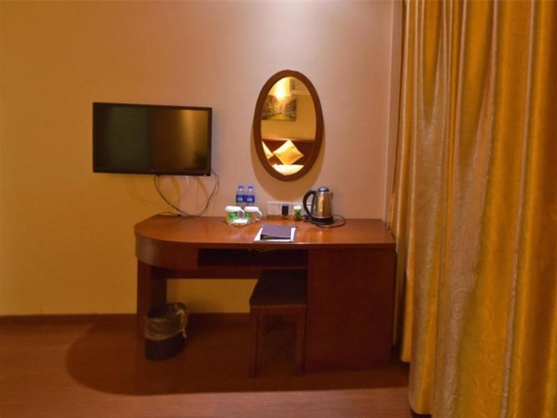 Greentree Inn Shanghai Songjiang District Yanshou Road Li Ta Express Hotel Zhujing エクステリア 写真
